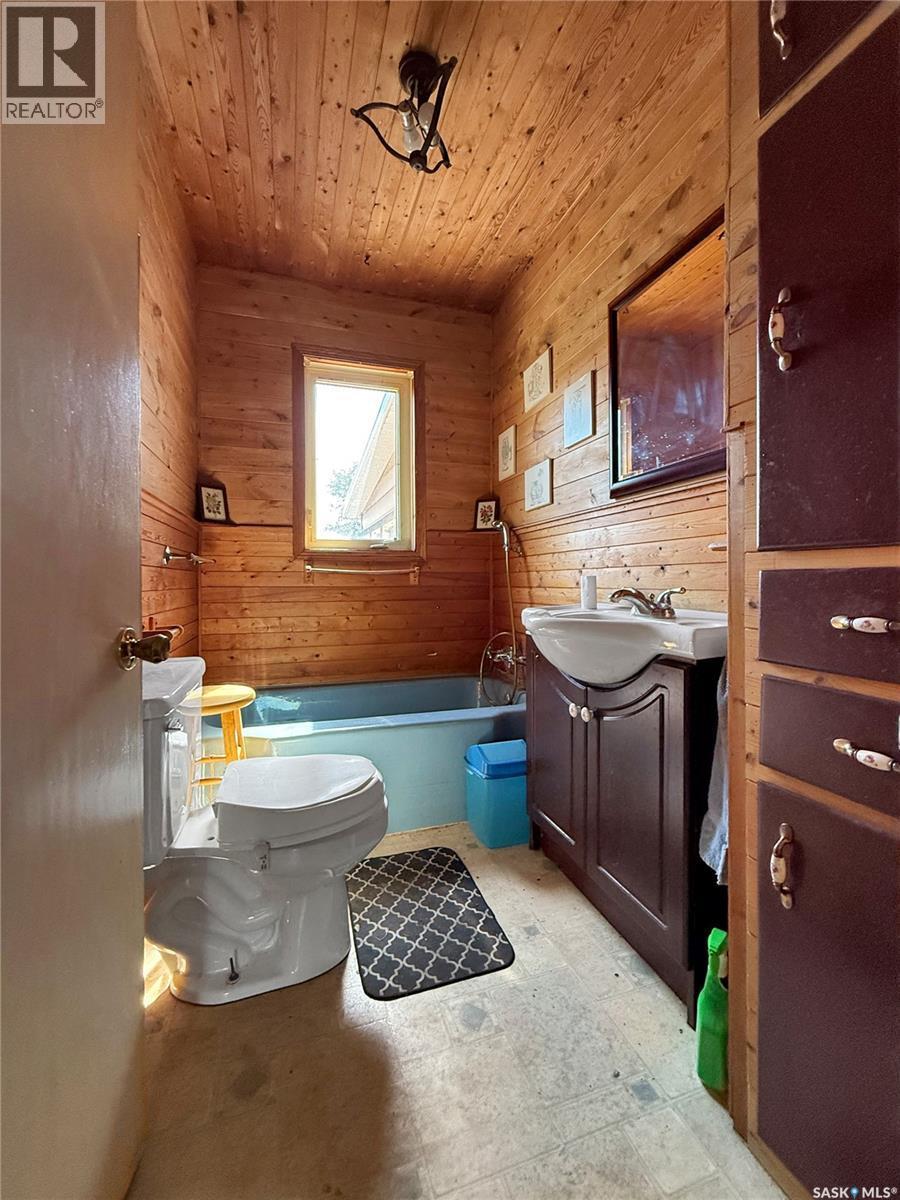 Atwater 40 Acreage, Fertile Belt Rm No. 183, SK - Indoor Photo Showing Bathroom