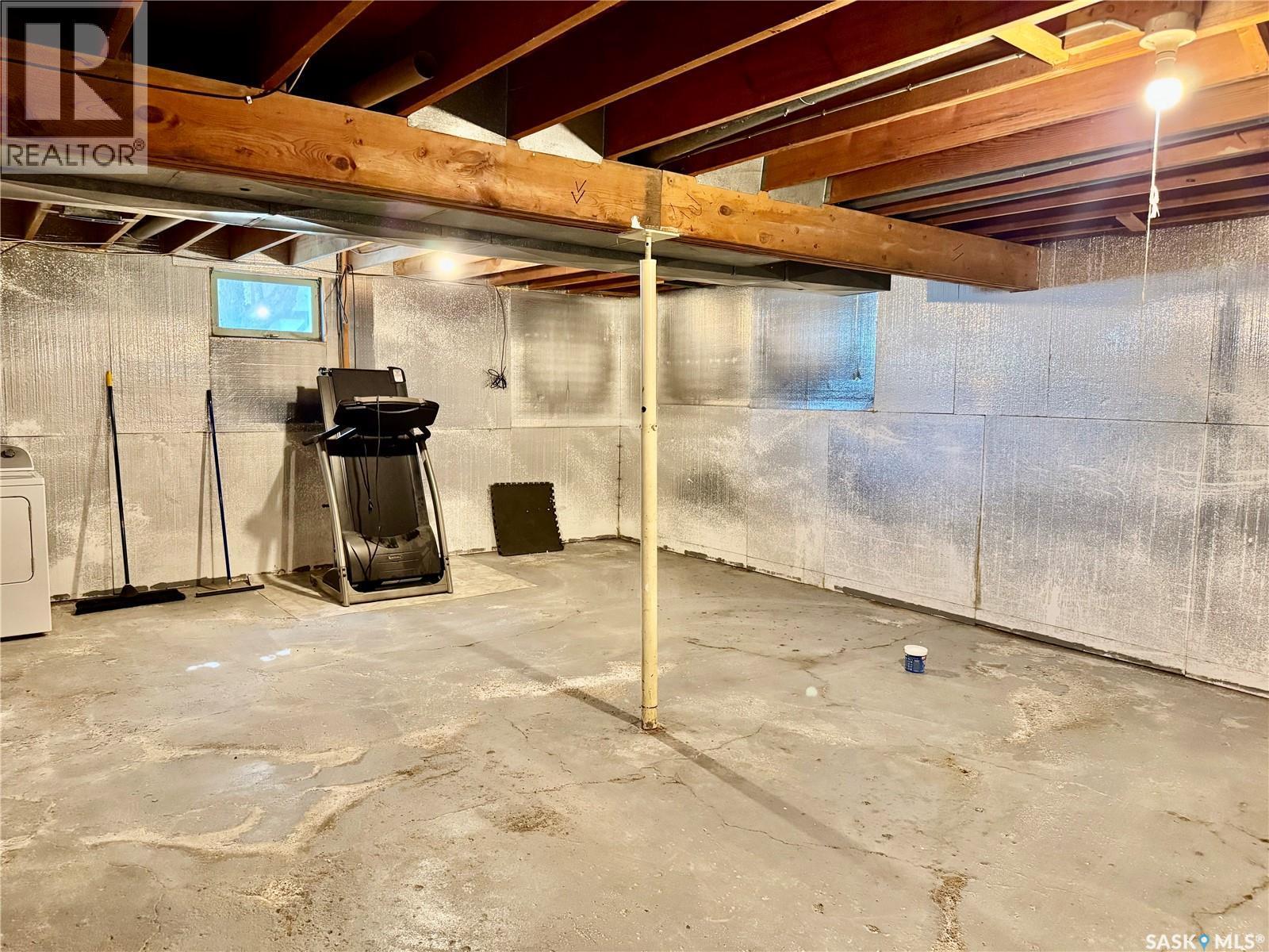 12 King Crescent, Humboldt, SK - Indoor Photo Showing Basement