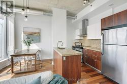 Living Room / Kitchen -