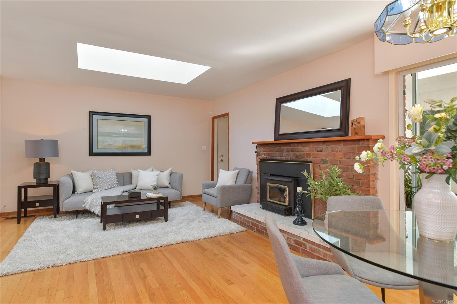 1120 St. Louis St, Oak Bay, BC