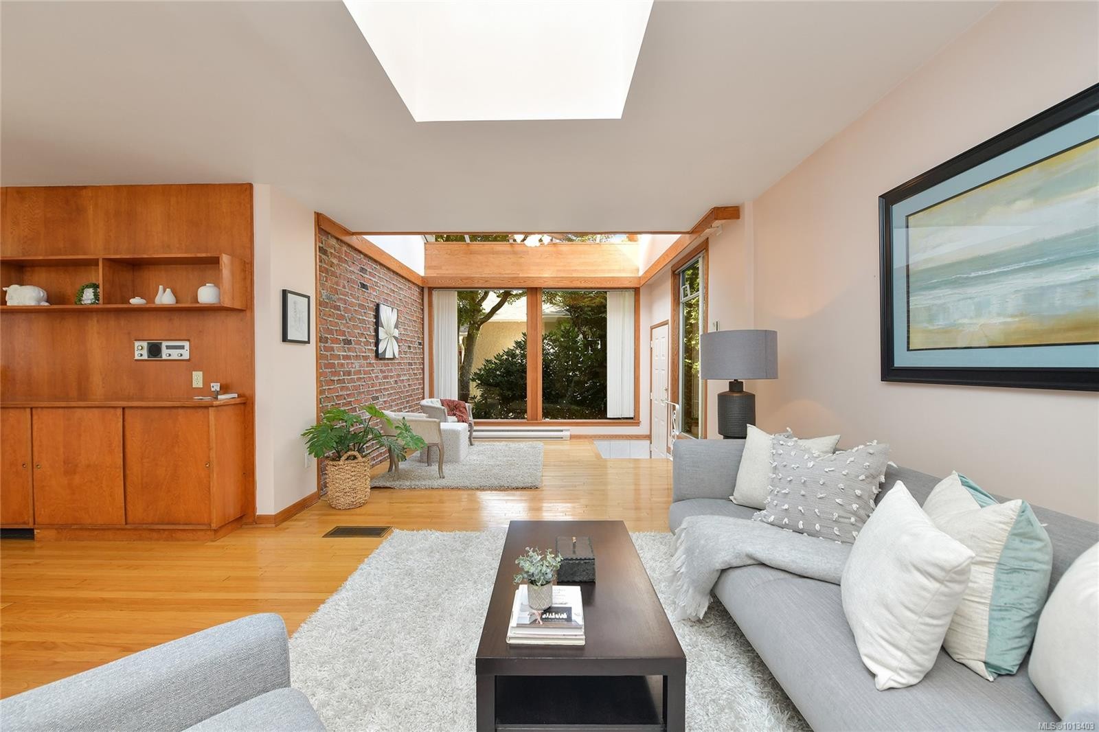 1120 St. Louis St, Oak Bay, BC