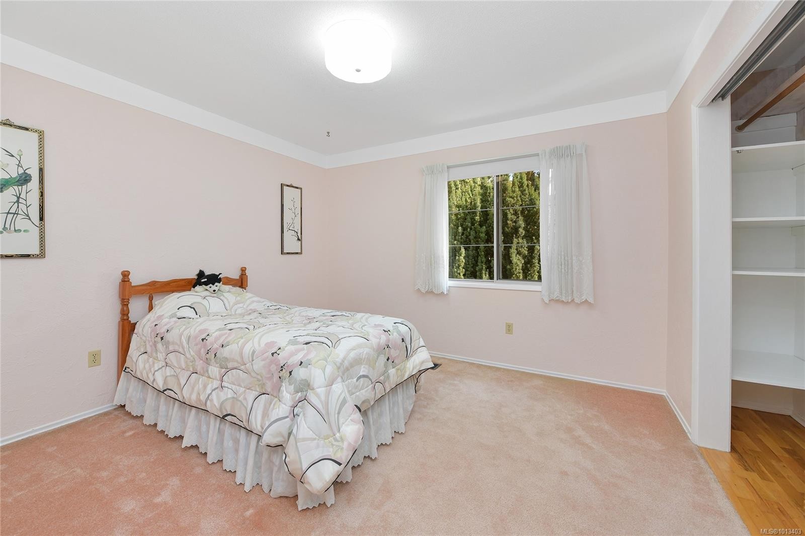 1120 St. Louis St, Oak Bay, BC