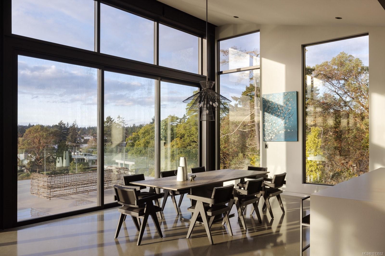 2701 Sea View Rd, Saanich, BC