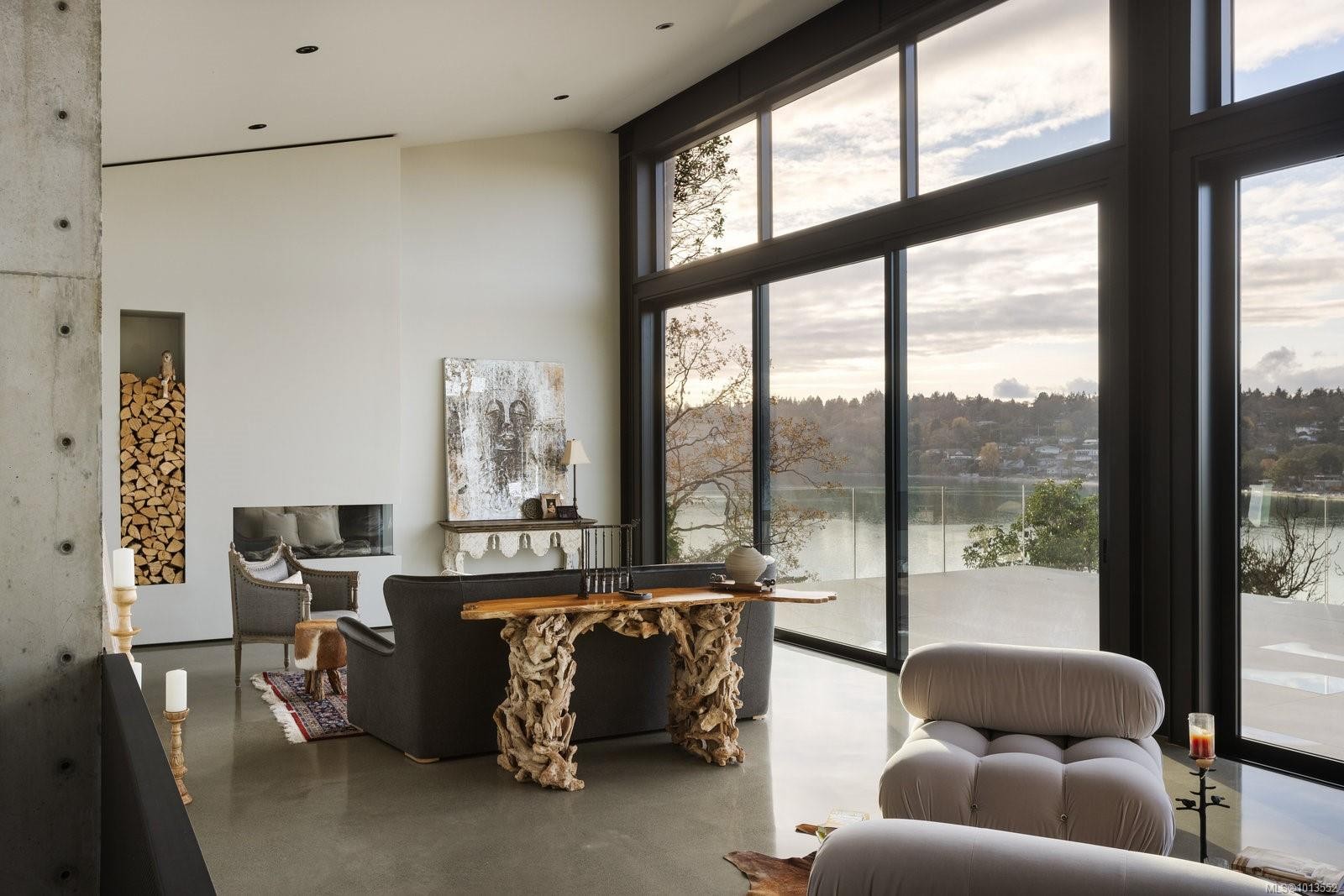 2701 Sea View Rd, Saanich, BC