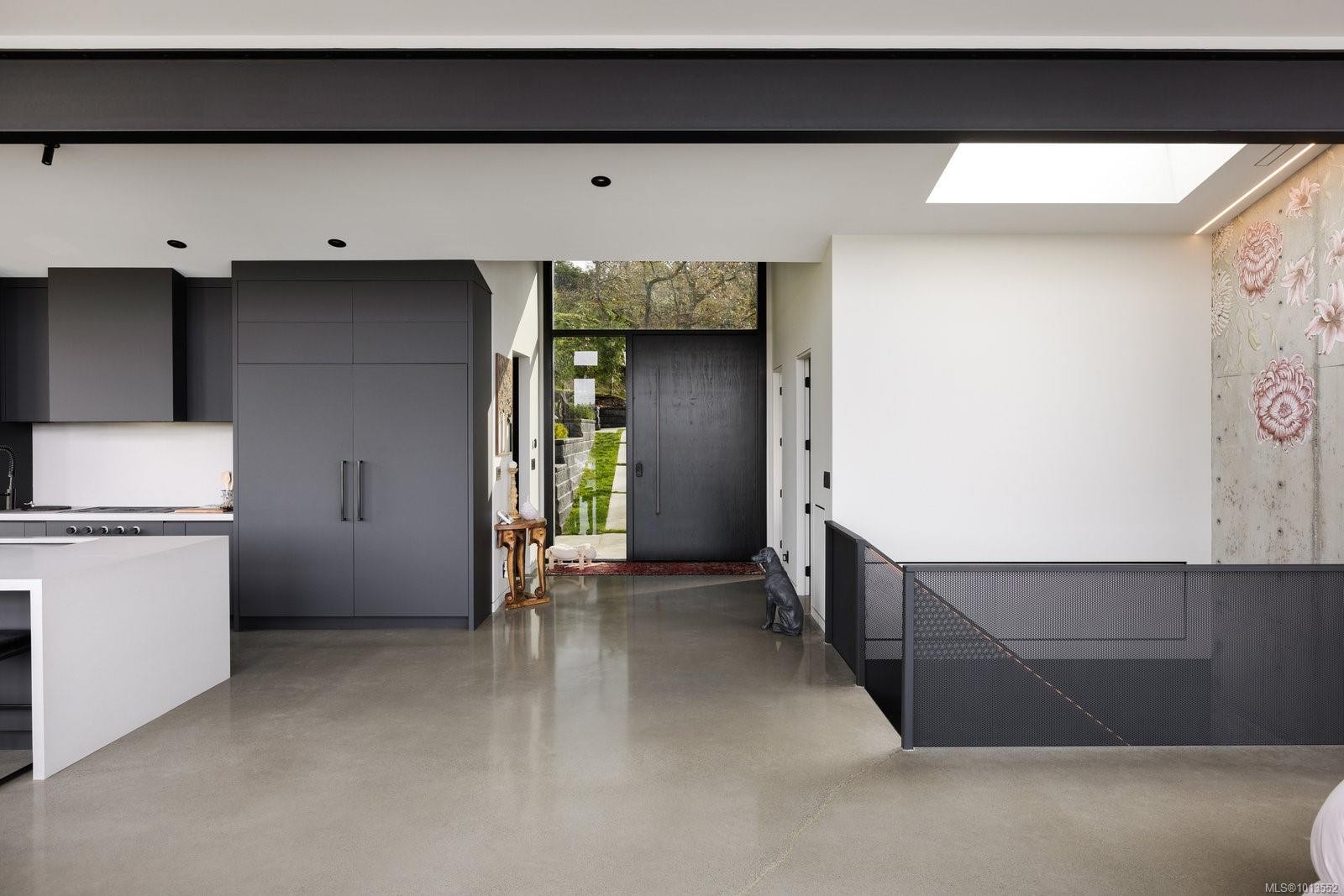 2701 Sea View Rd, Saanich, BC