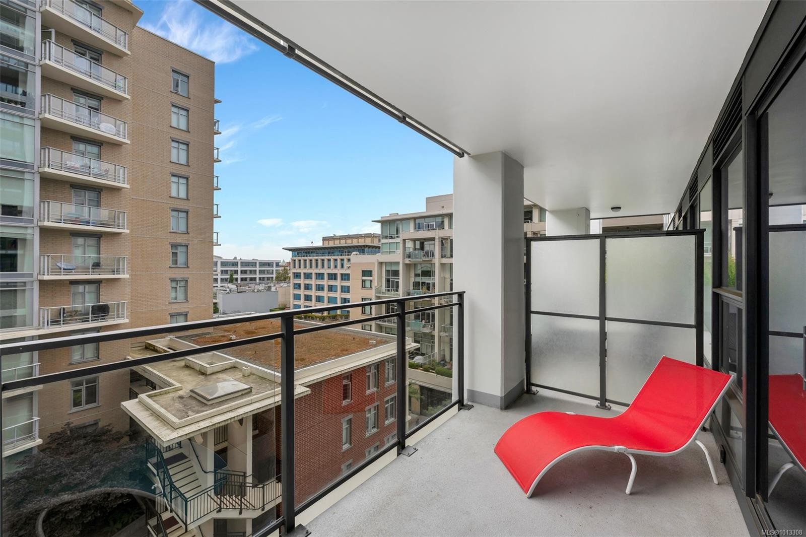 709-777 Herald St, Victoria, BC - Outdoor With Exterior