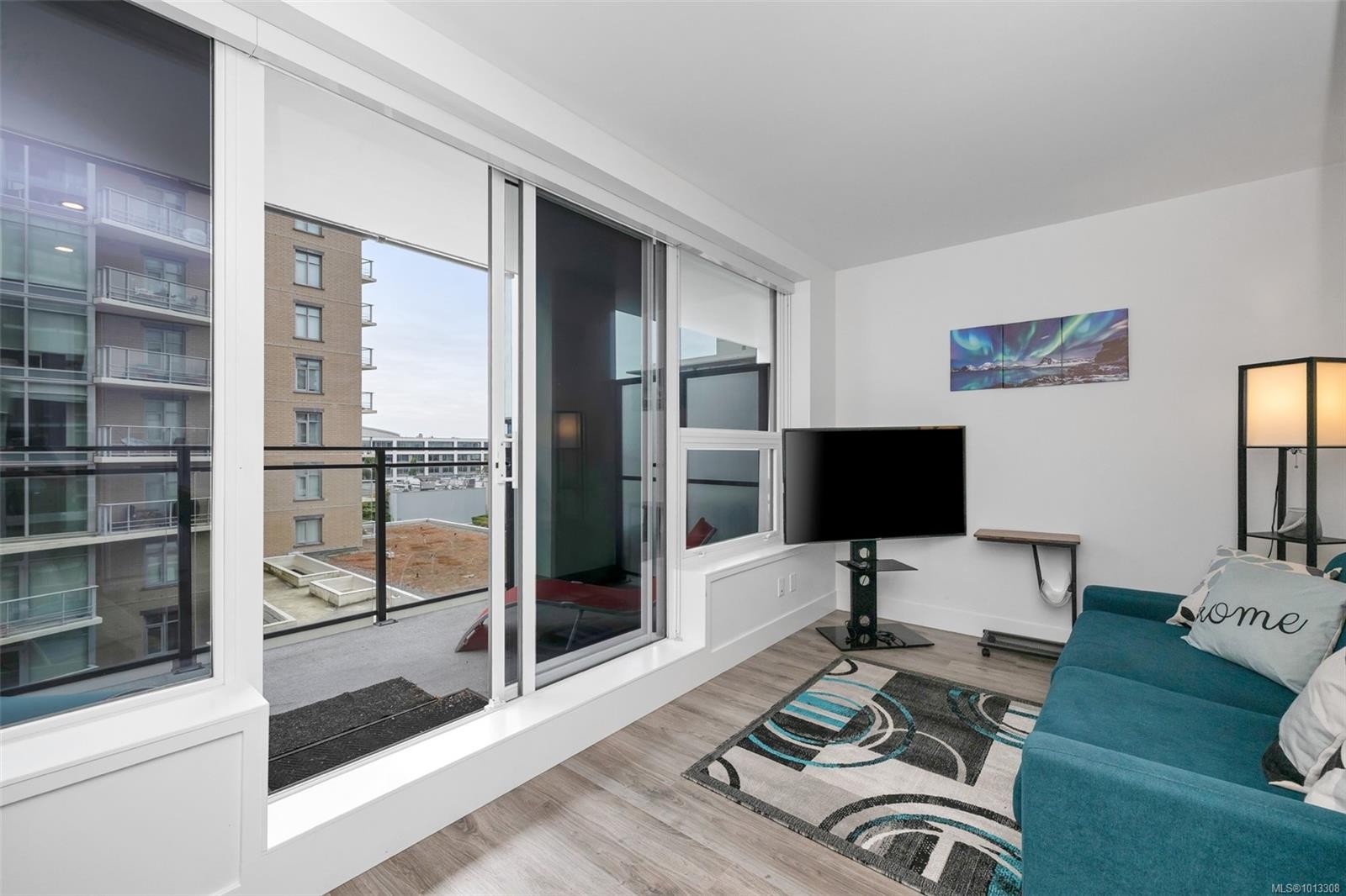 709-777 Herald St, Victoria, BC - Indoor