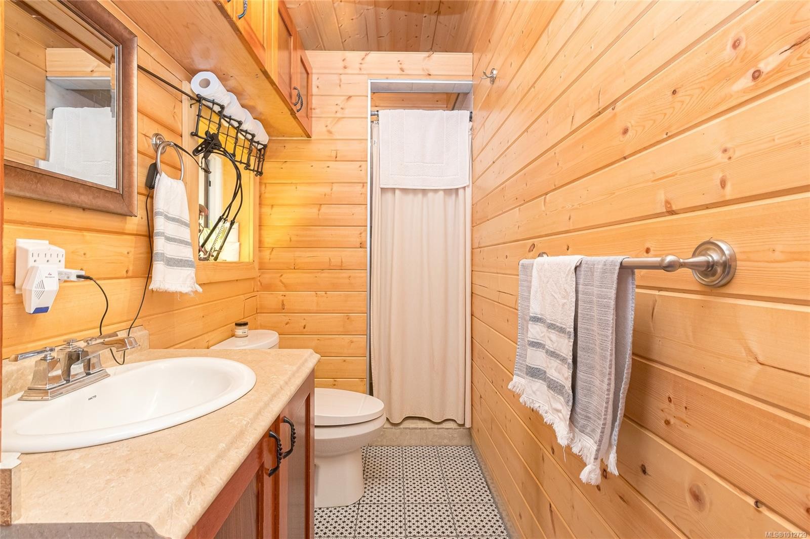 3626 Christina Dr, Cobble Hill, BC