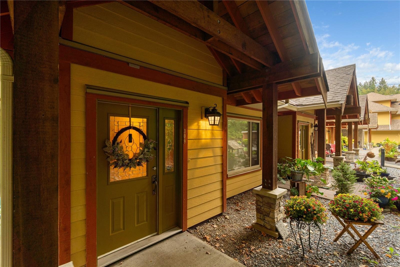 309-1244 4Th Ave, Ladysmith, BC