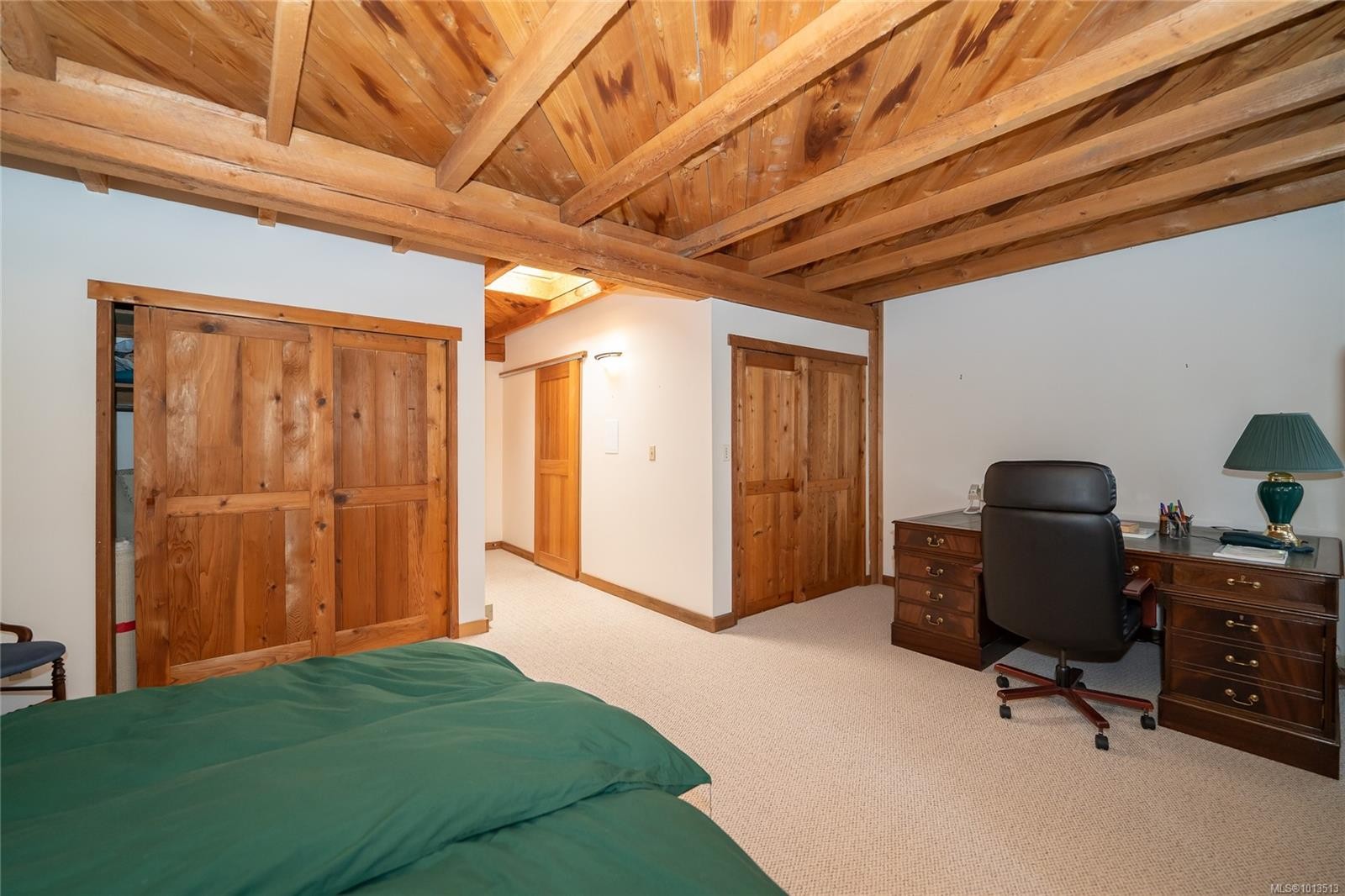 122 Ontario Pl, Salt Spring, BC