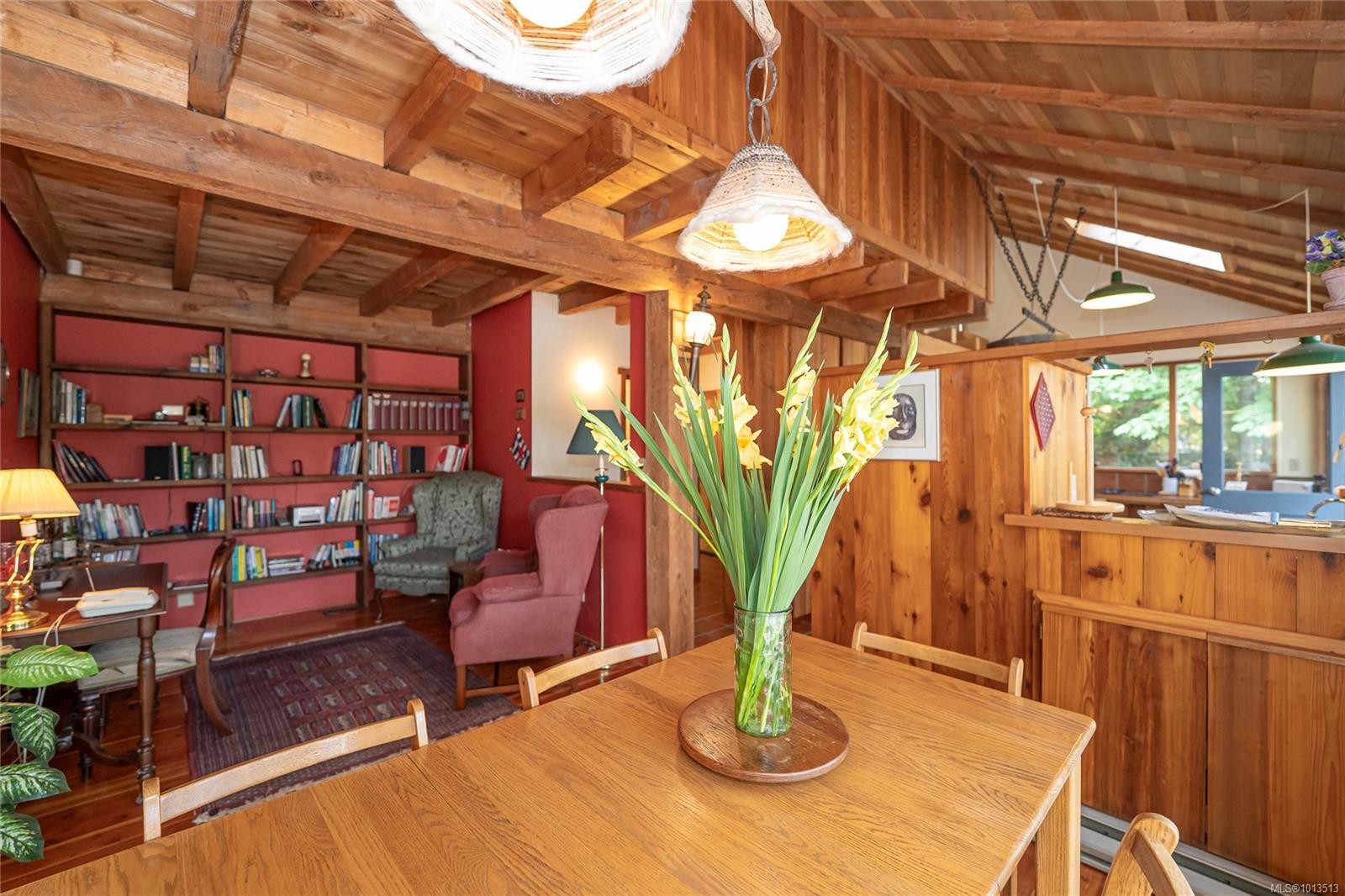 122 Ontario Pl, Salt Spring, BC