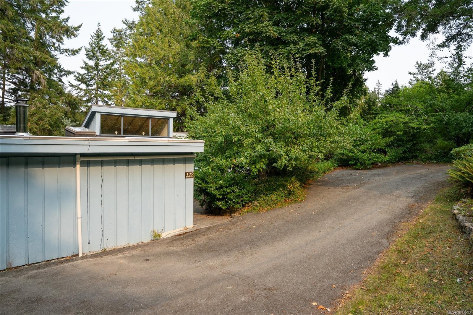 122 Ontario Pl, Salt Spring, BC