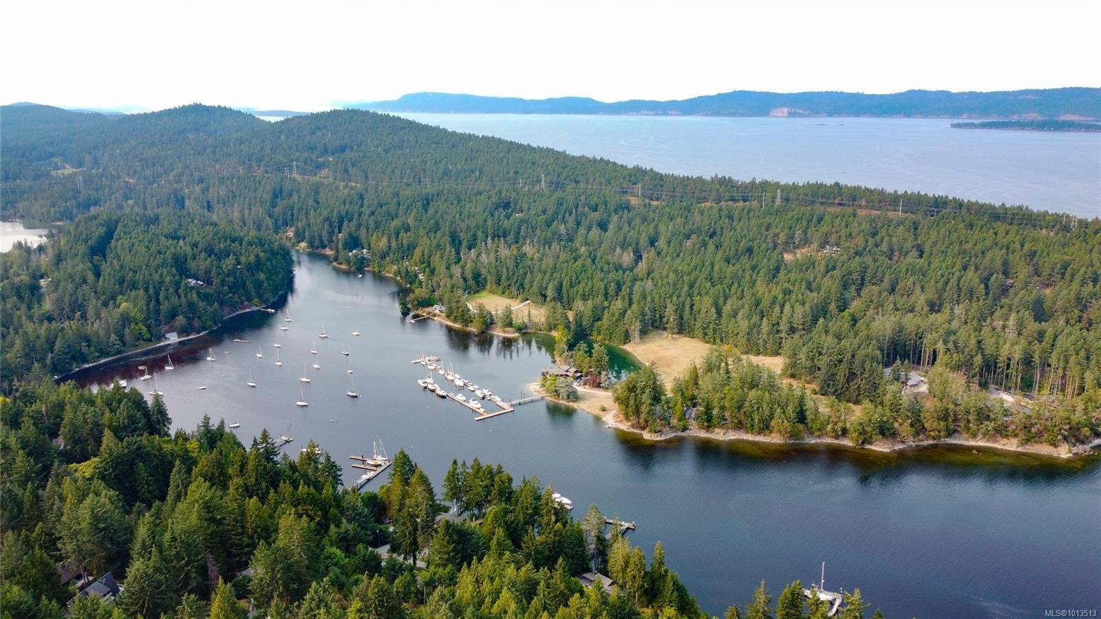 122 Ontario Pl, Salt Spring, BC