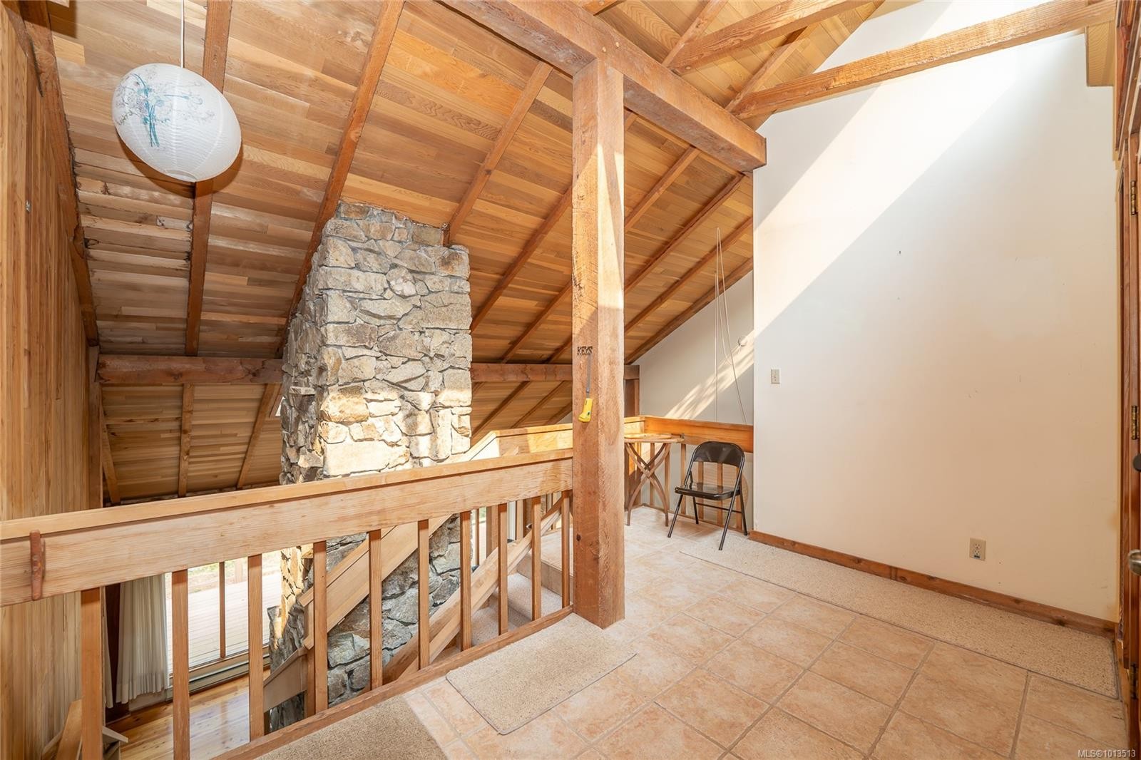 122 Ontario Pl, Salt Spring, BC