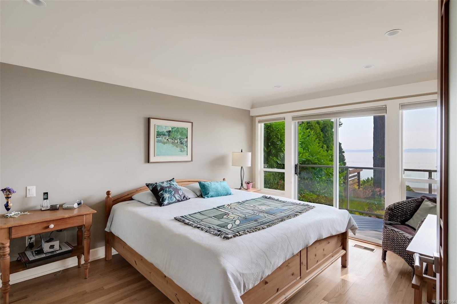 5299 Parker Ave, Saanich, BC