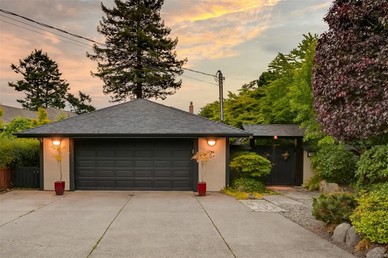 5299 Parker Ave, Saanich, BC