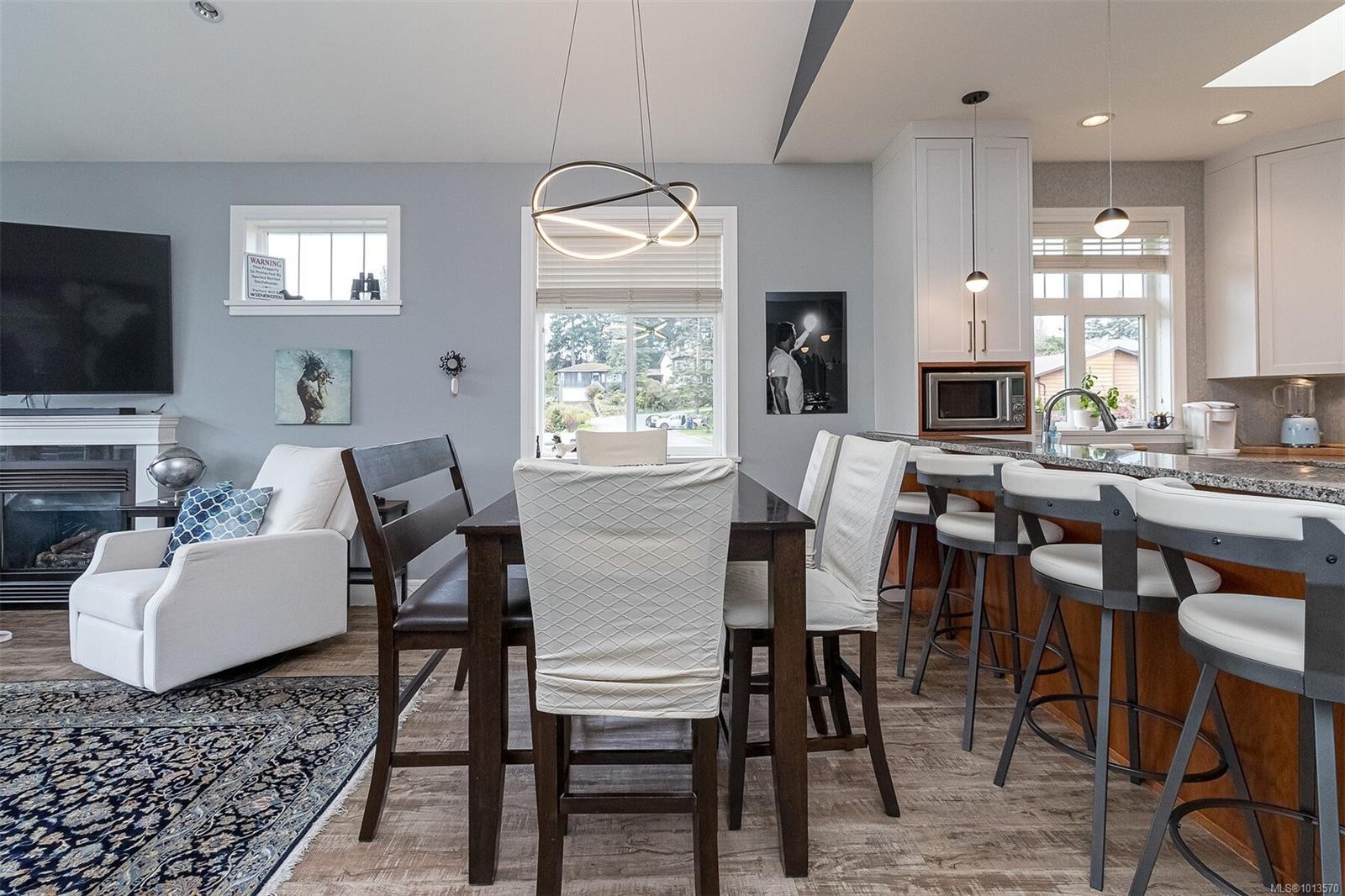 164 White Pine Rd, View Royal, BC