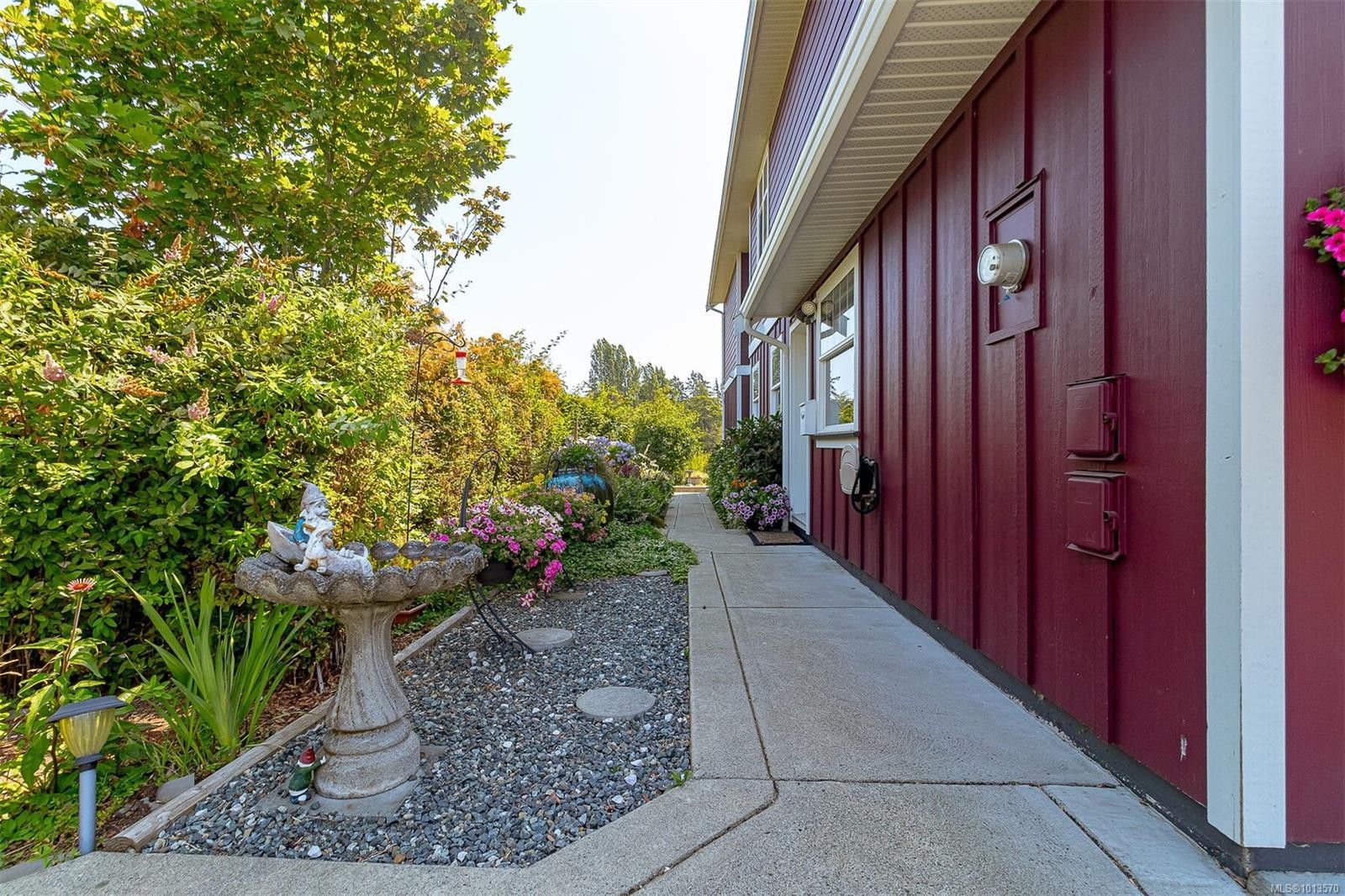 164 White Pine Rd, View Royal, BC