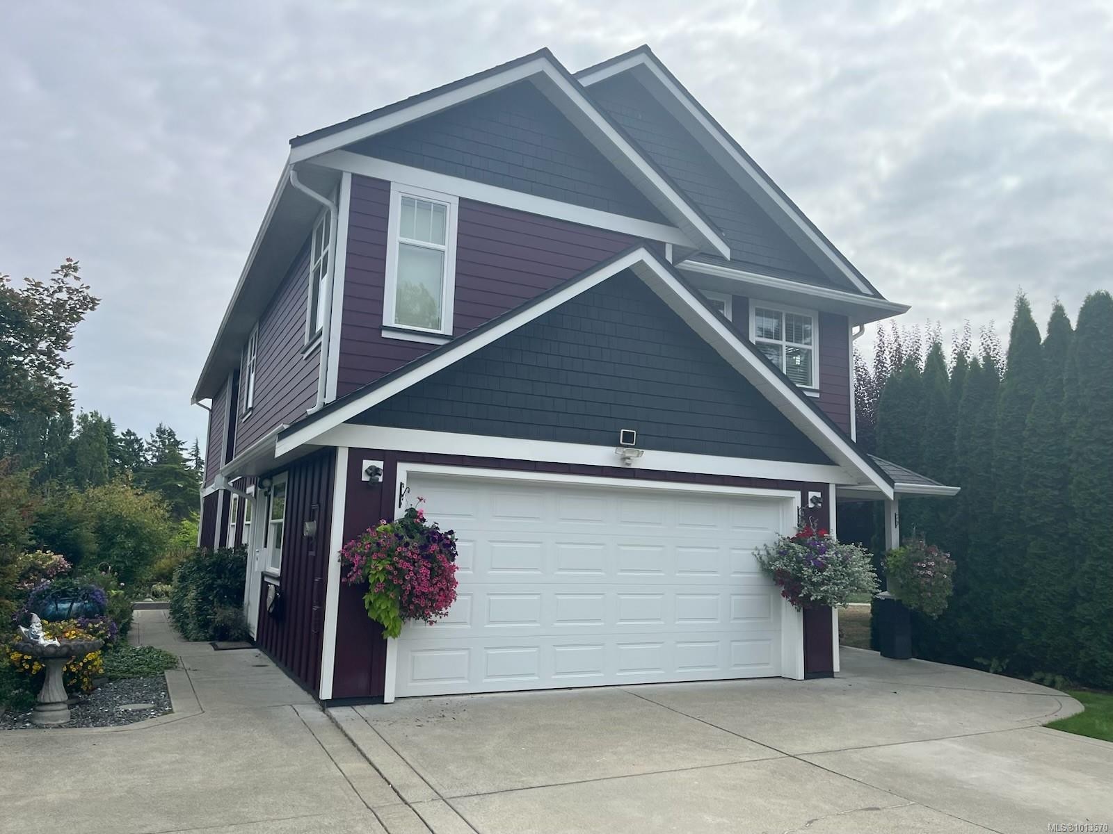 164 White Pine Rd, View Royal, BC