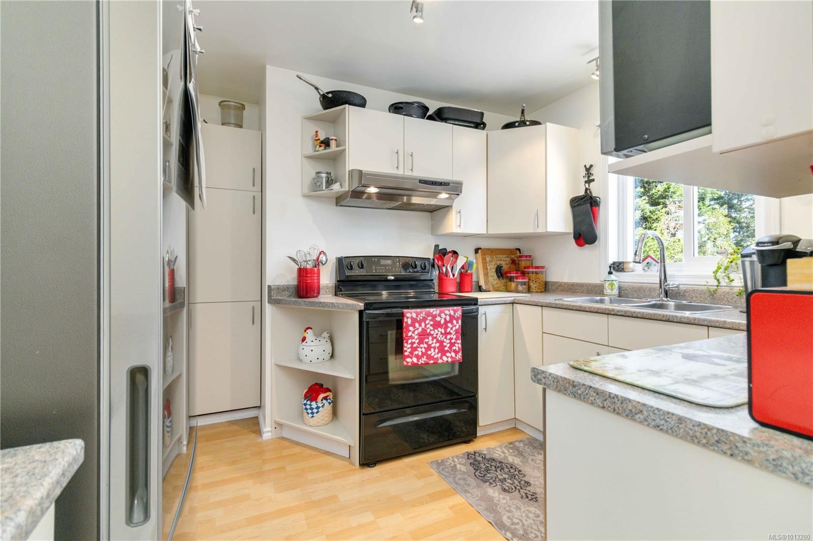 1385 Clun Pl, Sooke, BC