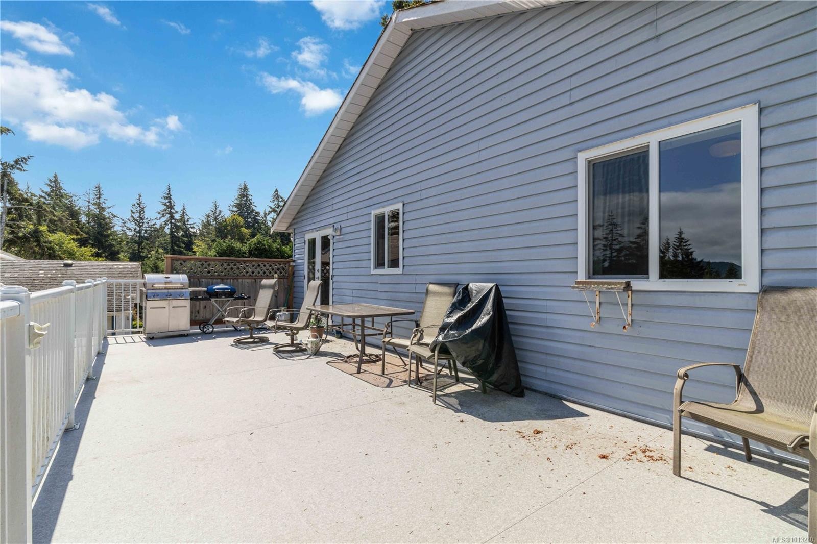 1385 Clun Pl, Sooke, BC