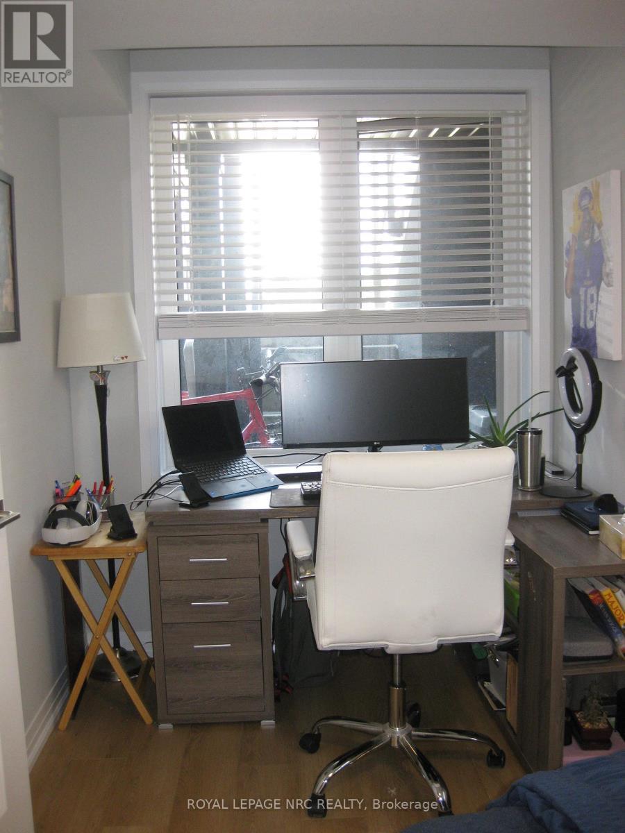 74 - 6705 Cropp Street, Niagara Falls (Morrison), ON - Indoor