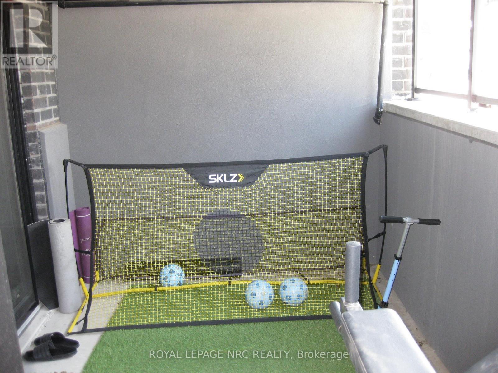 74 - 6705 Cropp Street, Niagara Falls (Morrison), ON - Indoor