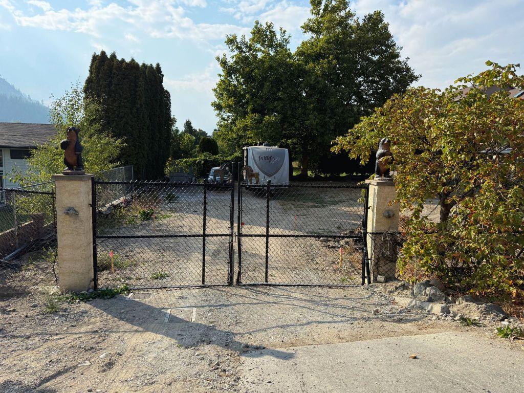 2640 Boucherie Road, West Kelowna, BC - Outdoor