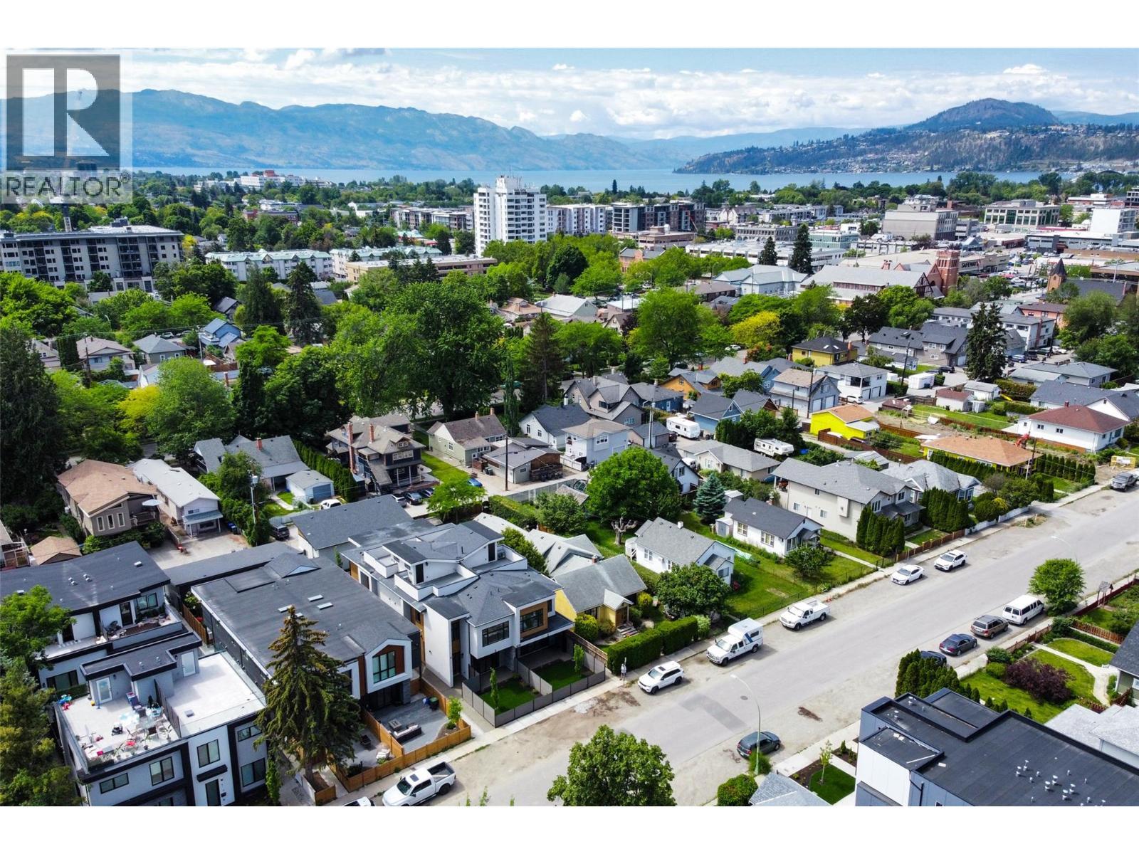 839 Lawson Avenue Unit# 4, Kelowna, BC - Outdoor With View