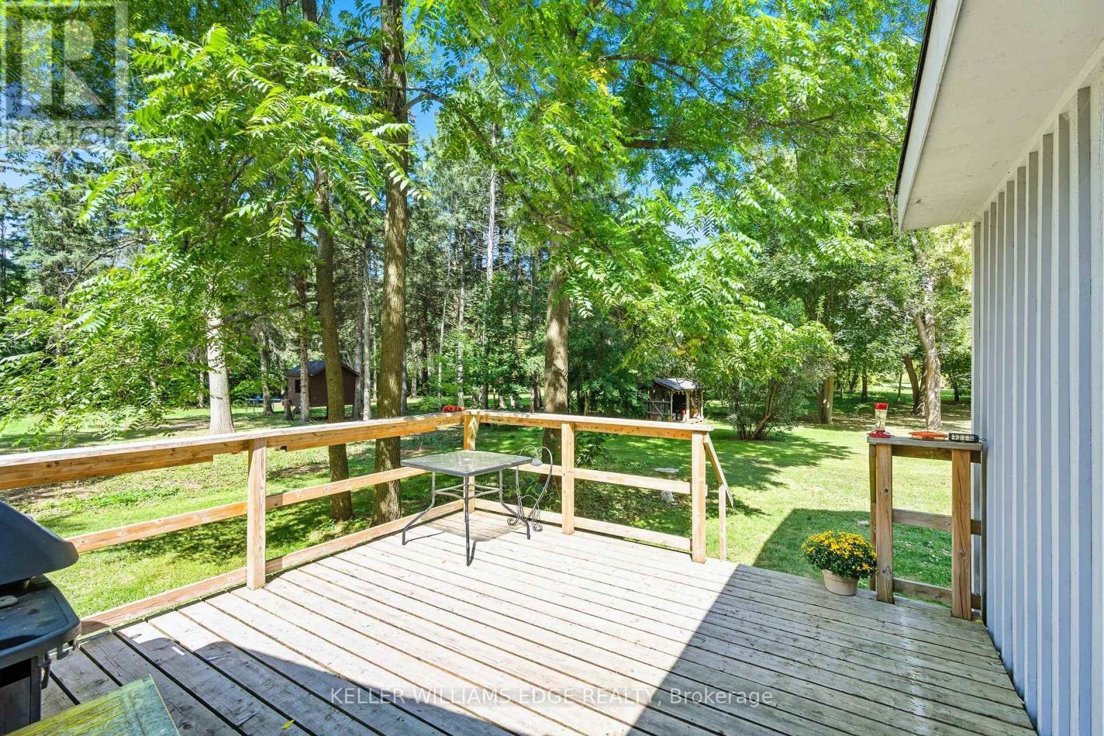 DECK & REAR YARD - 1402 Hwy 6, Hamilton, ON - Outdoor With Deck Patio Veranda