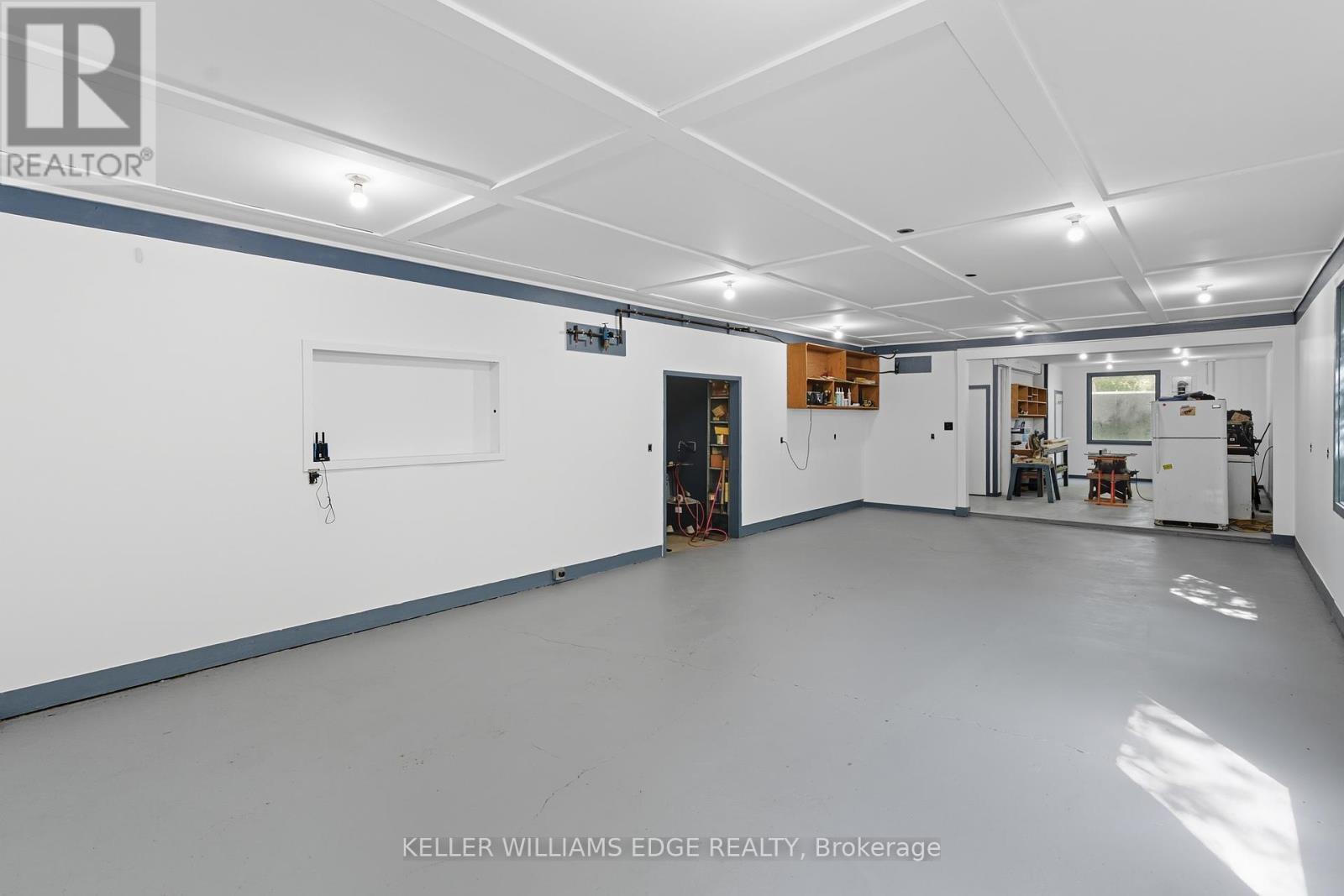 BAY ~35' X 17' - 1402 Hwy 6, Hamilton, ON - Indoor Photo Showing Other Room