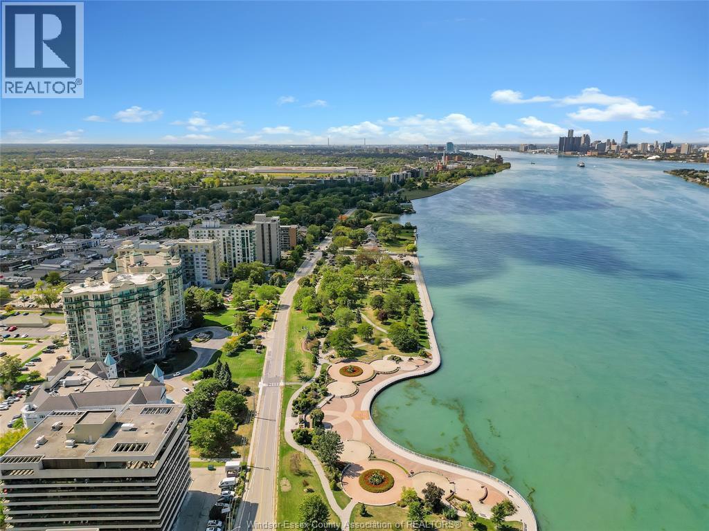 4955 Riverside Drive East Unit# 802, Windsor, ON - Outdoor With View