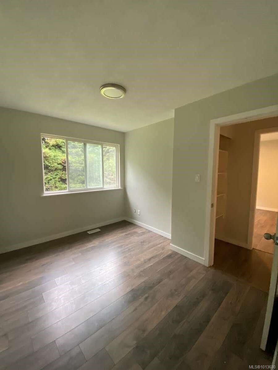 551 Macmillan Dr, Sayward, BC