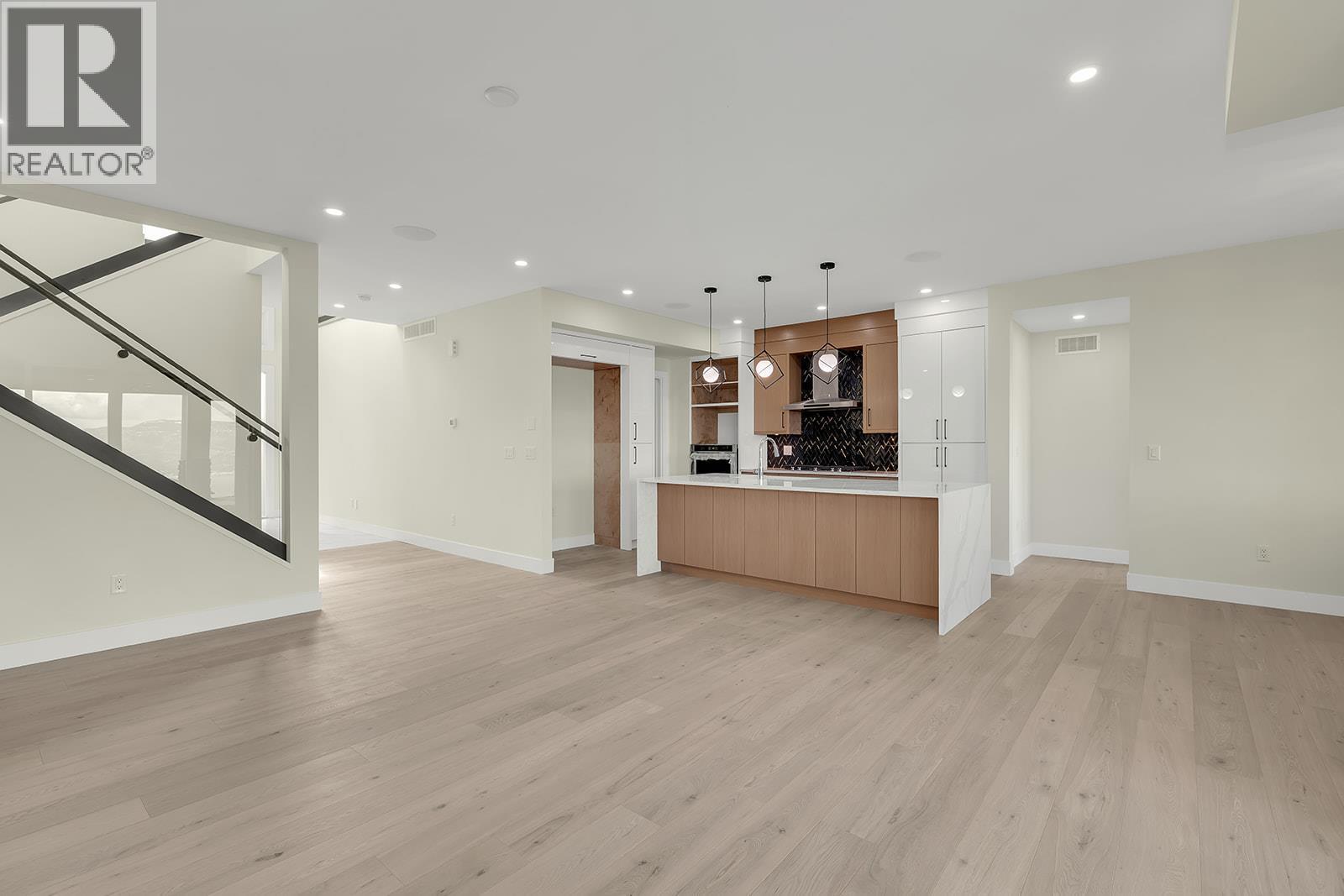 1787 Fawn Run Drive, Kelowna, BC - Indoor Photo Showing Other Room