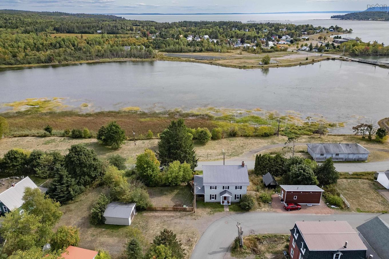 100 Spring Street, Parrsboro, NS