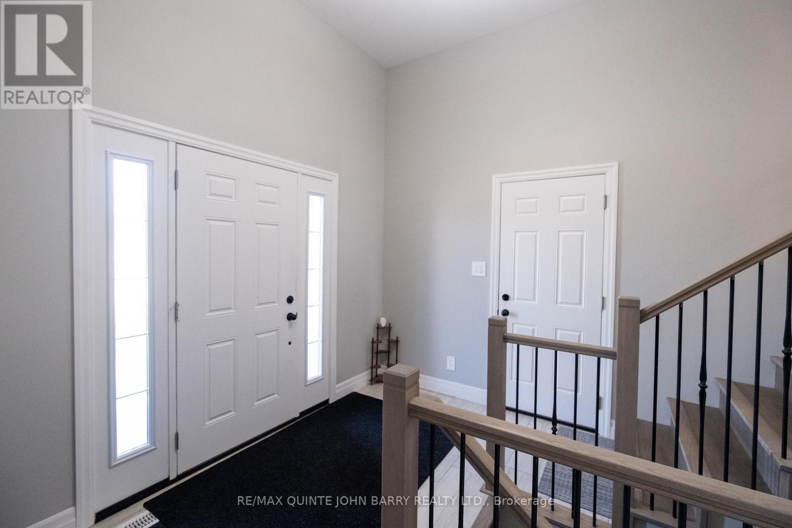 43 Cedar Park Crescent, Quinte West (Murray Ward), ON - Indoor Photo Showing Other Room