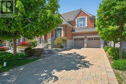 24 GRAND VELLORE CRESCENT Vaughan, ON L4H 0N8