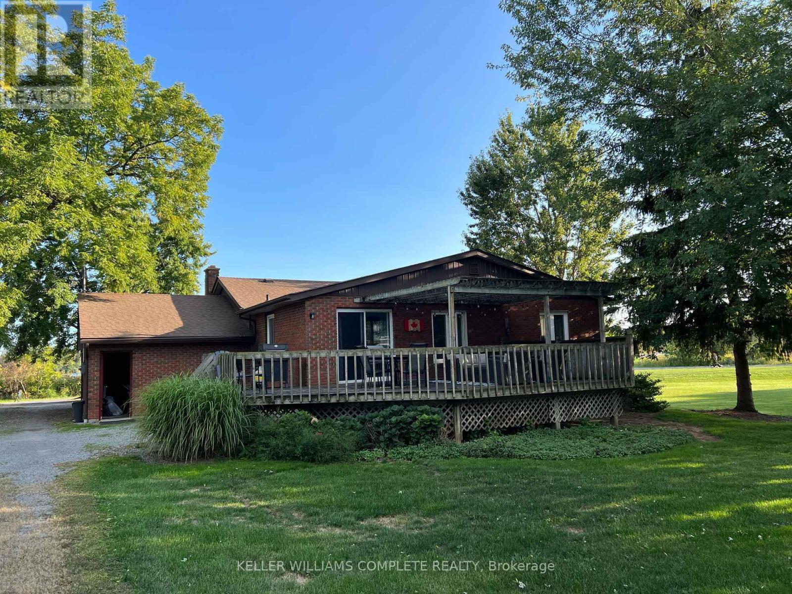 1810 Beaverdams Road, Thorold (Confederation Heights), ON - Outdoor With Deck Patio Veranda