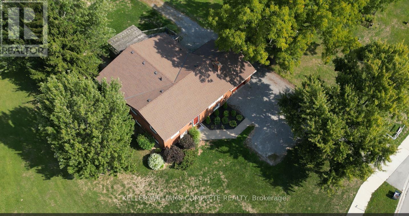 1810 Beaverdams Road, Thorold (Confederation Heights), ON - Outdoor With View