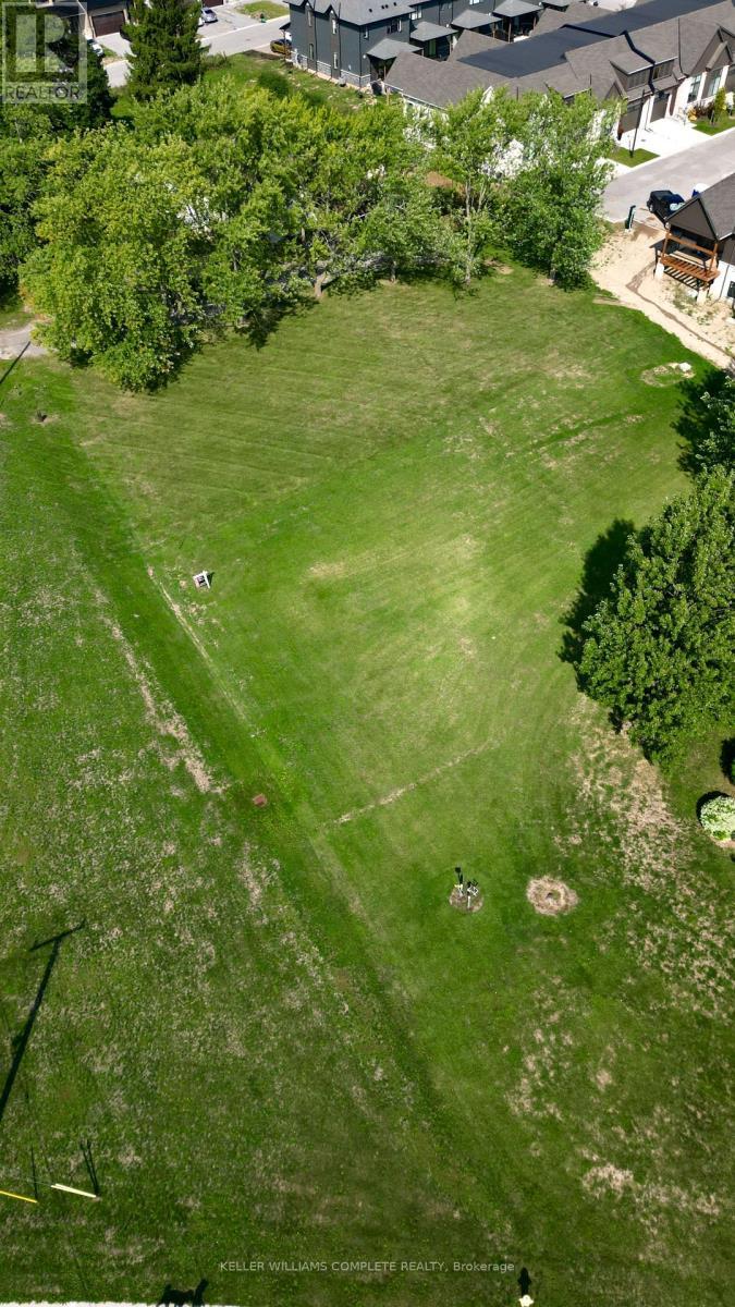 1810 Beaverdams Road, Thorold (Confederation Heights), ON - Outdoor