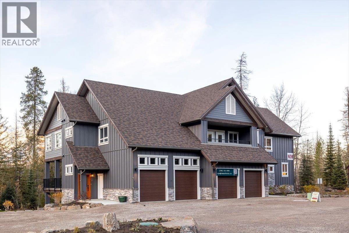 4576 Timberline Crescent Unit# 39, Fernie, BC - Outdoor With Facade