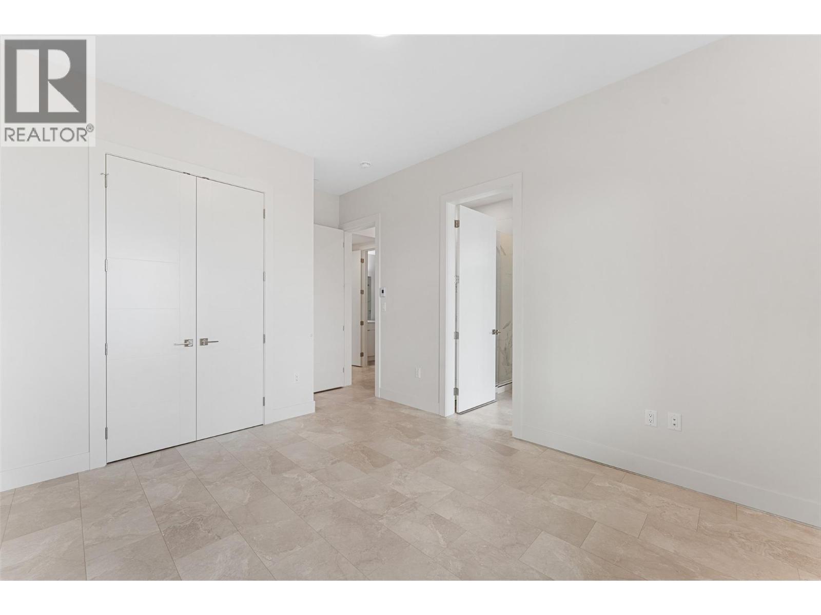 18697 Mckenzie Court, Summerland, BC - Indoor Photo Showing Other Room