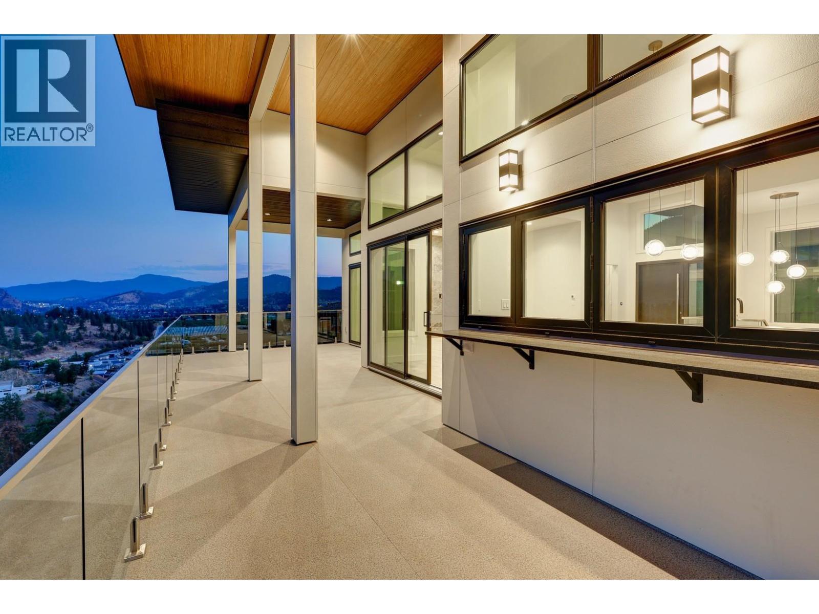 18697 Mckenzie Court, Summerland, BC - With Exterior