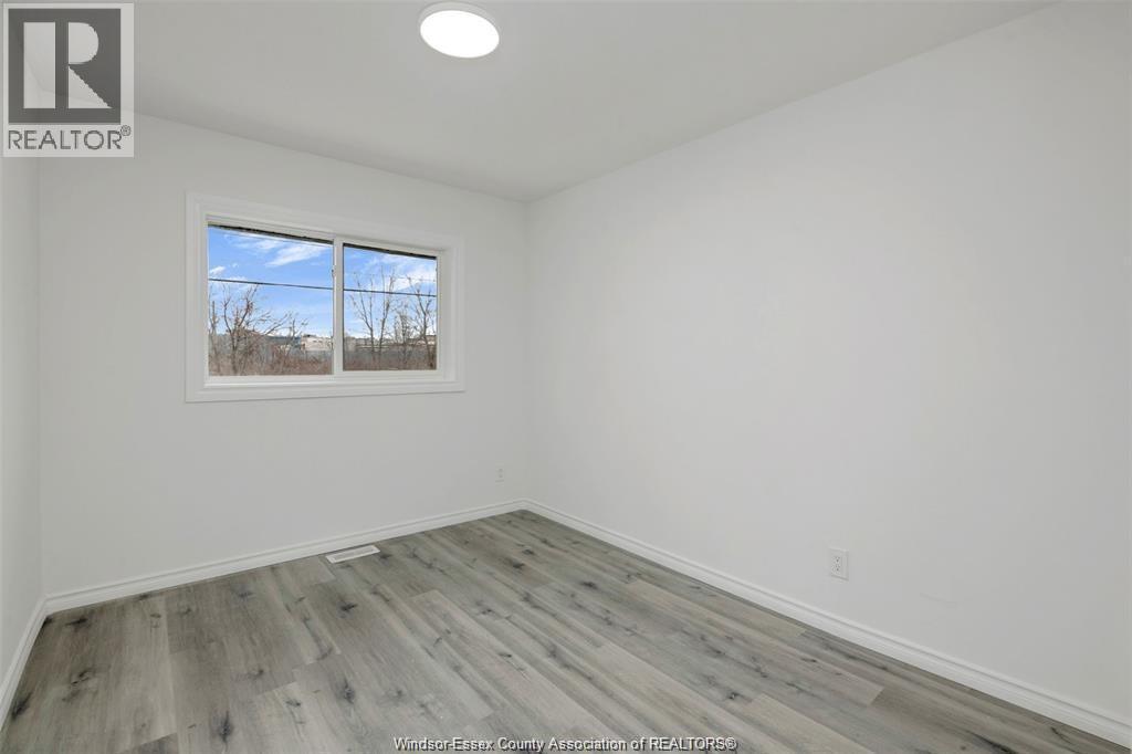 1457 S Cameron, Windsor, ON - Indoor Photo Showing Other Room
