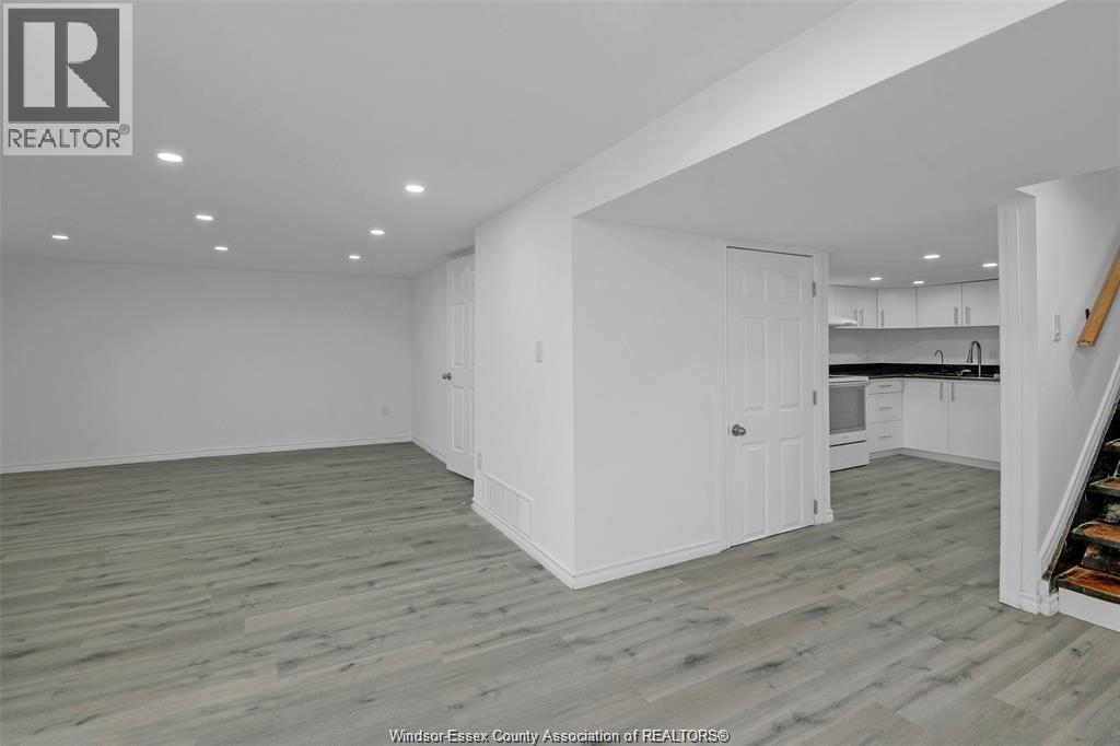 1457 S Cameron, Windsor, ON - Indoor Photo Showing Other Room