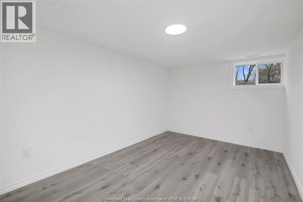 1457 S Cameron, Windsor, ON - Indoor Photo Showing Other Room