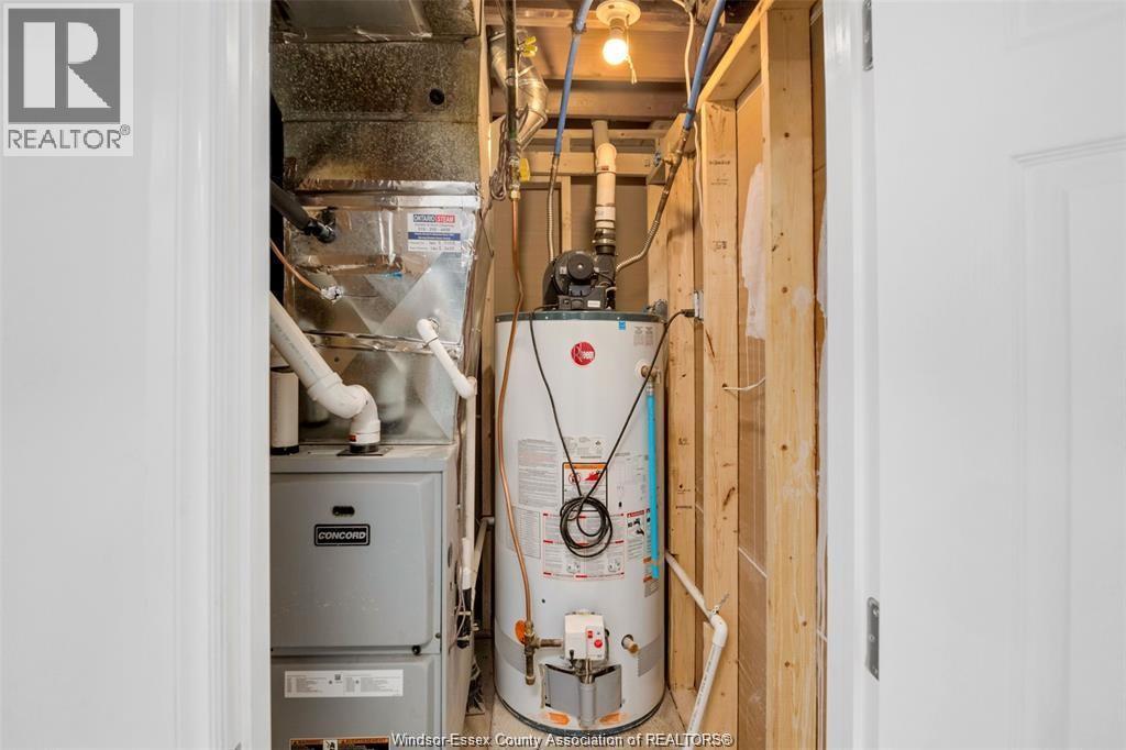 1457 S Cameron, Windsor, ON - Indoor Photo Showing Basement