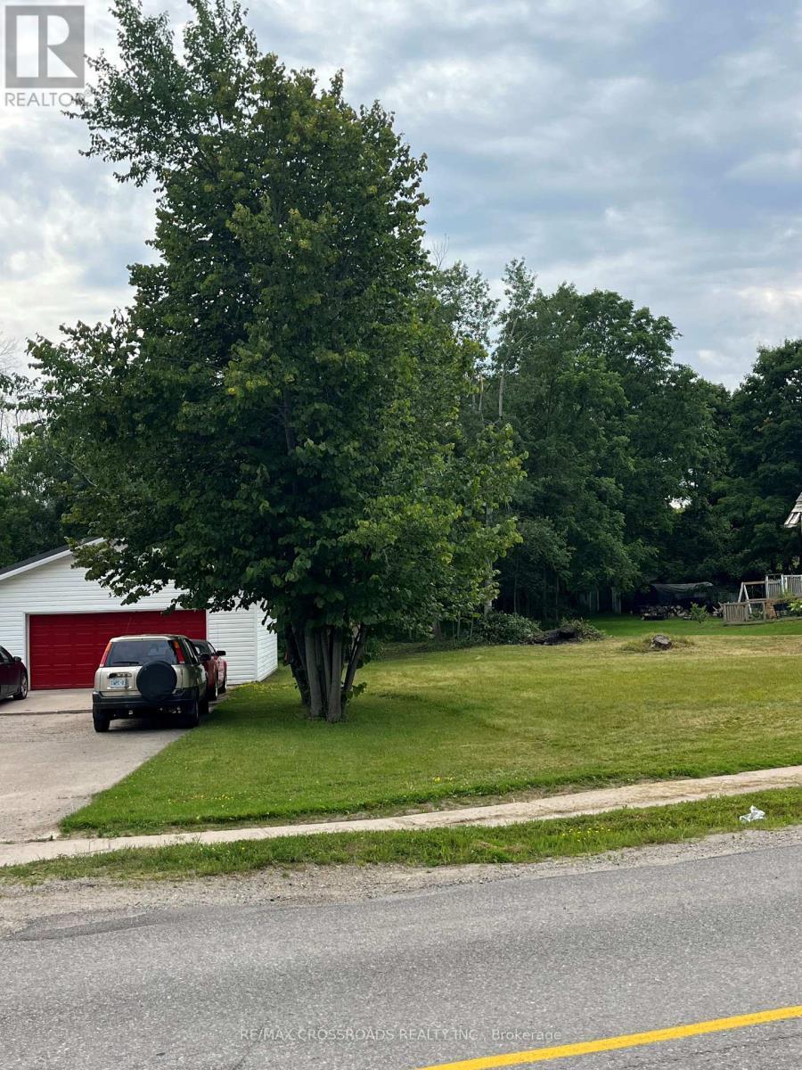 320 Albert Street, Tay, ON