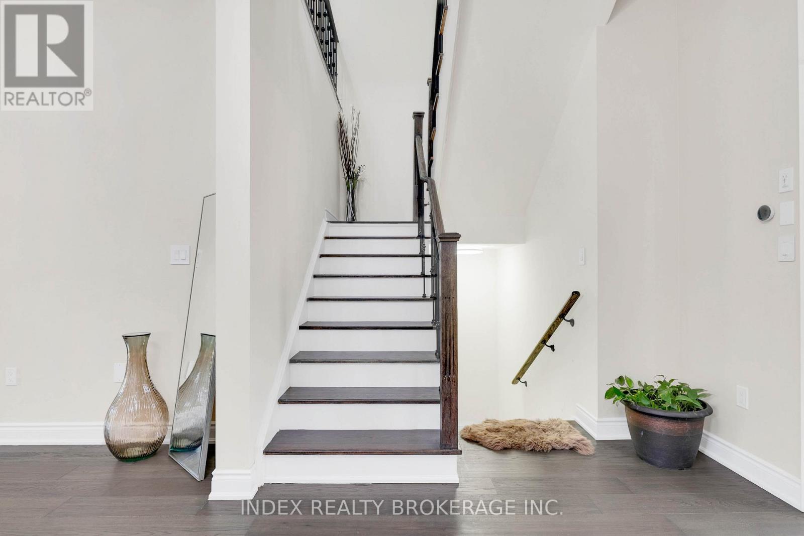 199 Granite Ridge Trail, Hamilton, ON - Indoor Photo Showing Other Room