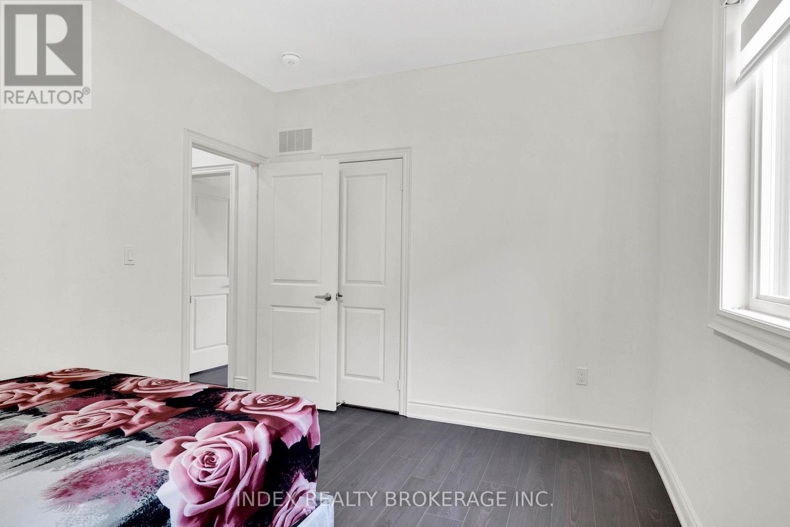 199 Granite Ridge Trail, Hamilton, ON - Indoor Photo Showing Other Room